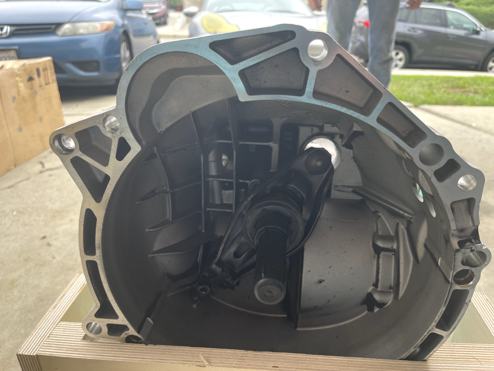 Porsche GT4 981 transmission 6 speed LSD 5K miles - Fresh Stock Dated February 2026