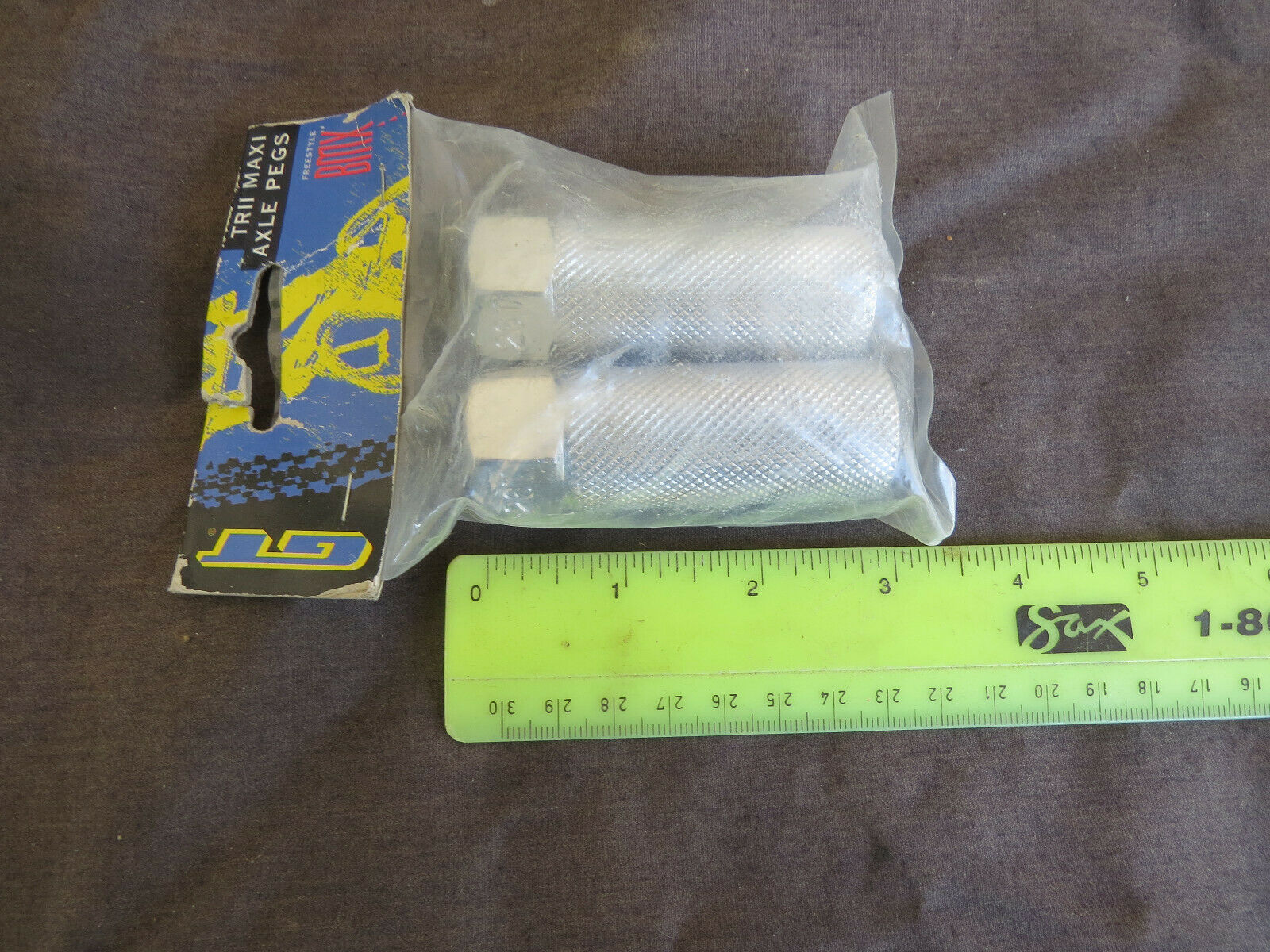 GT FRAME PEGS  STANDERS BMX FREESTYLE NOS VINTAGE PERFORMER WORLD TOUR - Fresh Stock Dated February 2026
