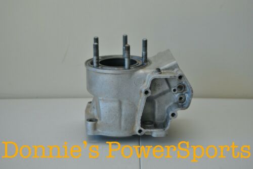 Suzuki RM RM125 04-06 Cylinder 55.8 MM Ported Needs to be bored 11200-36870  168 - Fresh Stock Dated February 2026