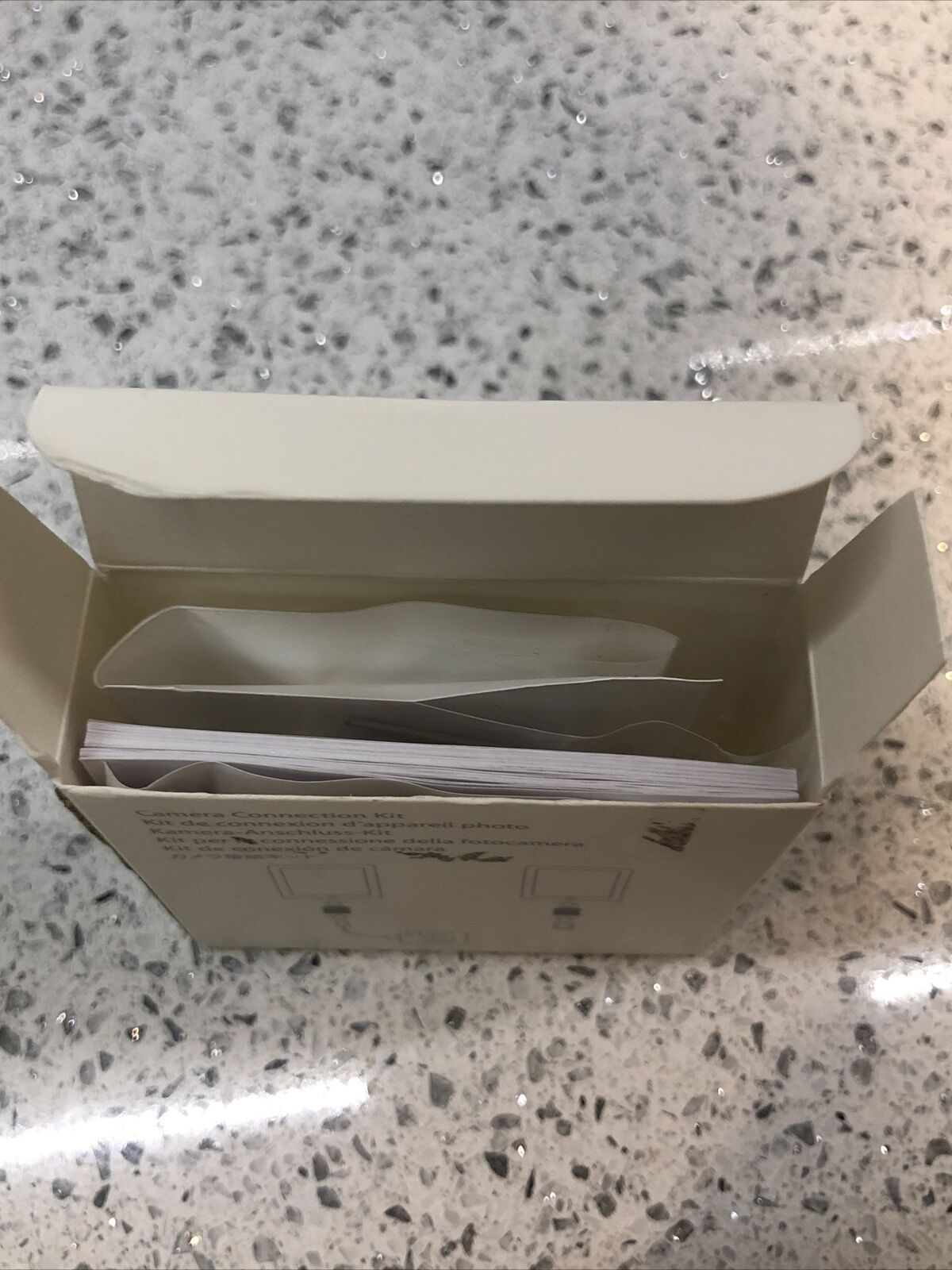 Apple iPad Camera Connection Kit - Fresh Stock Dated February 2026