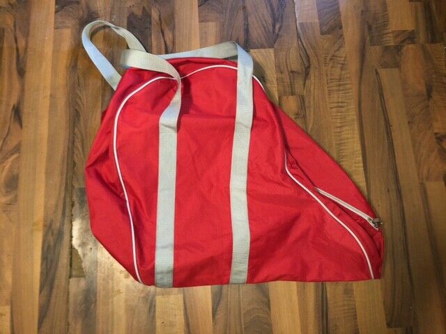 RED AMIGO ENGLISH SADDLE CORDURA NYLON CARRIER BAG WITH HANDLES HORSEWARE - Fresh Stock Dated December 2025