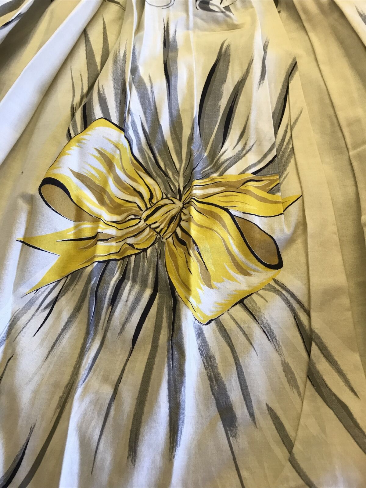1950s Novelty Print Full Skirt Yellow, Grey Wheat Bundles Bows - Fresh Stock Dated March 2026