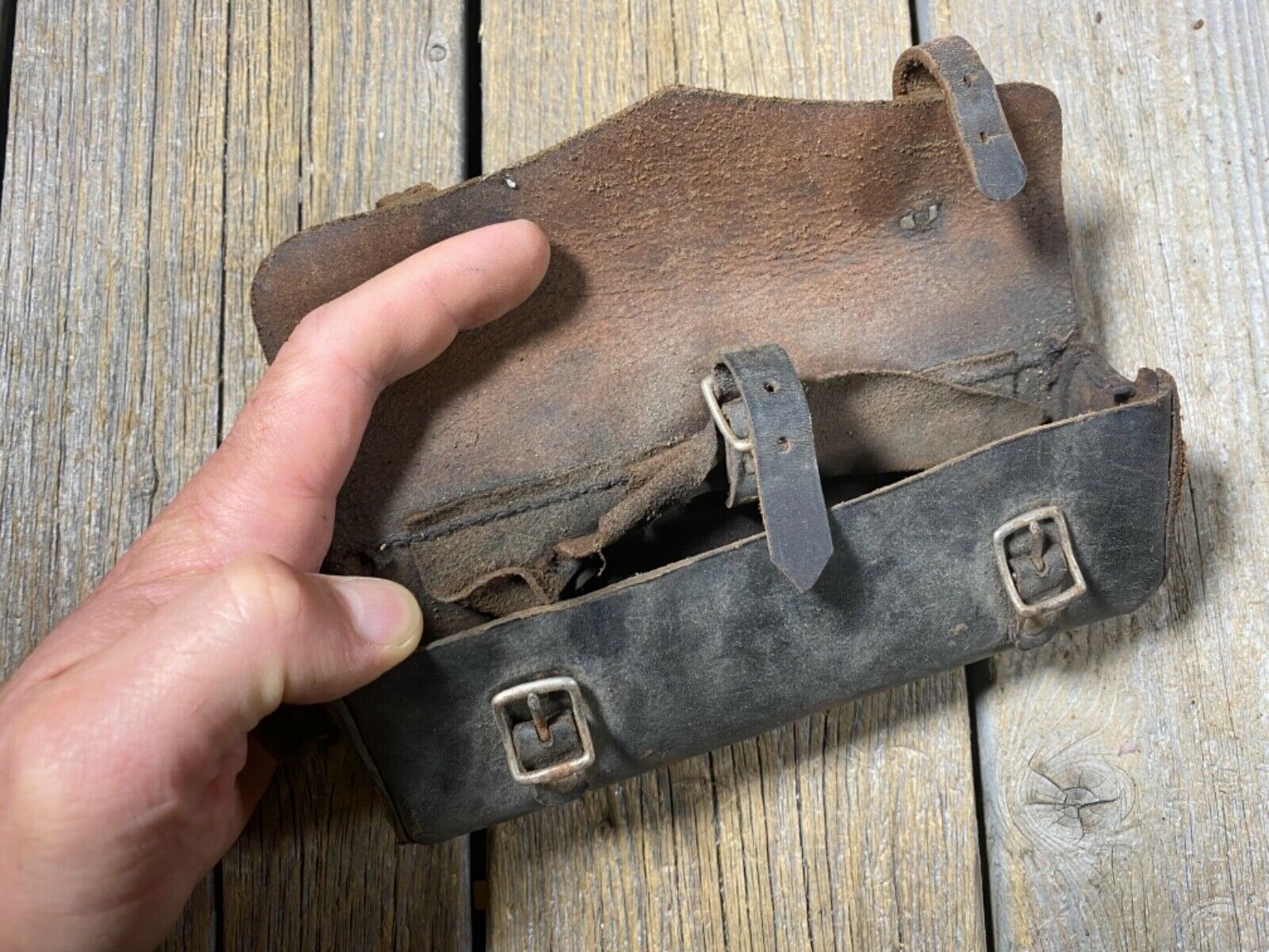 VINTAGE ANTIQUE BIKE BICYCLE SADDLE BAG TOOL BAG LEATHER TOOL POUCH FOR SEAT USE - Fresh Stock Dated December 2025