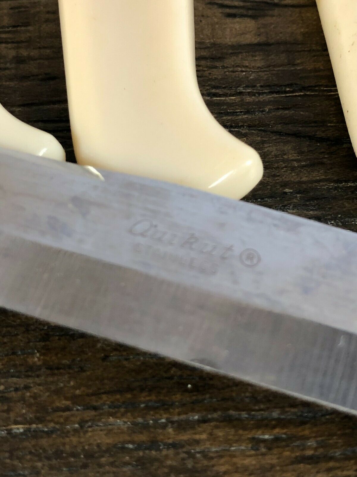 5 Vintage QUIKUT Stainless USA Steak Knives Ivory Colored Handle + 2 Others - Fresh Stock Dated January 2026