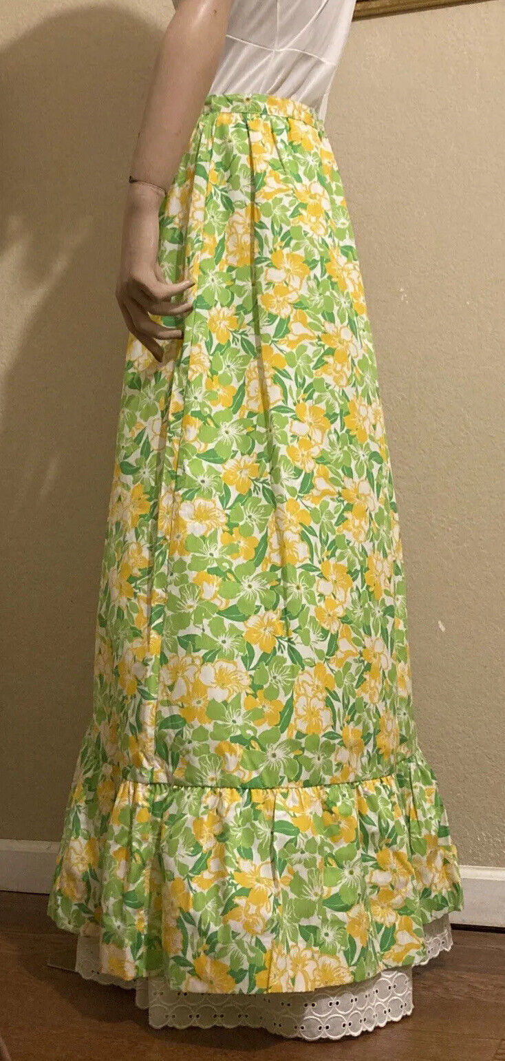 Rare! True Vintage THE LILLY Pulitzer Floral Maxi Ruffle Trim Skirt Lined -NWOT! - Fresh Stock Dated February 2026