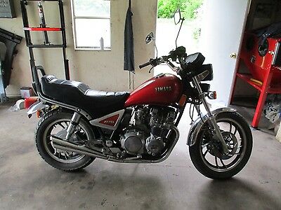 Vintage 82 Yamaha Maxim XJ750 Motorcycle Shaft Drive 81 83 550 650 - Fresh Stock Dated February 2026