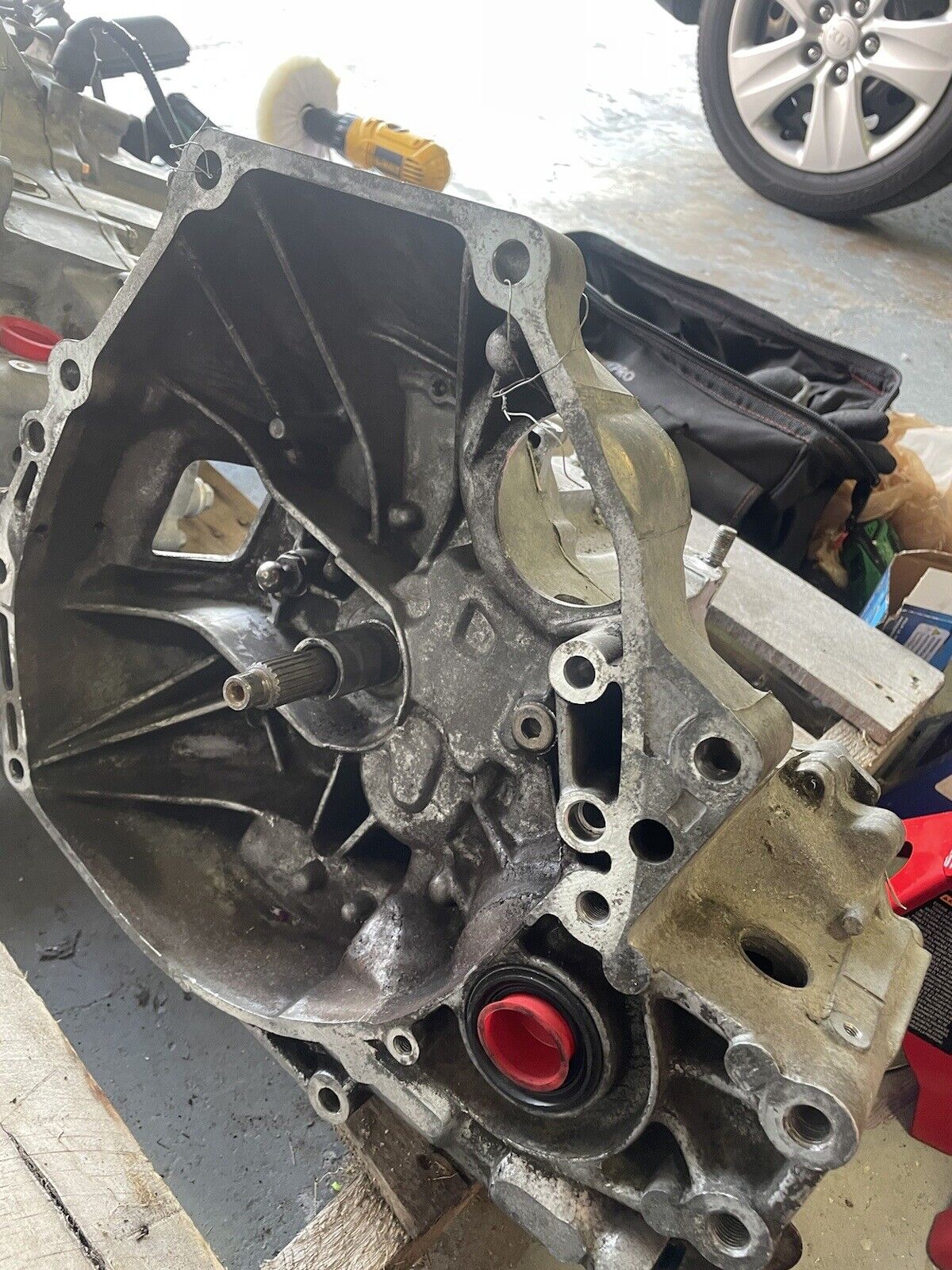 92-95 Honda Civic EX / SI Manual Transmission - 5 Speed - VTEC D16Z6 - Fresh Stock Dated February 2026