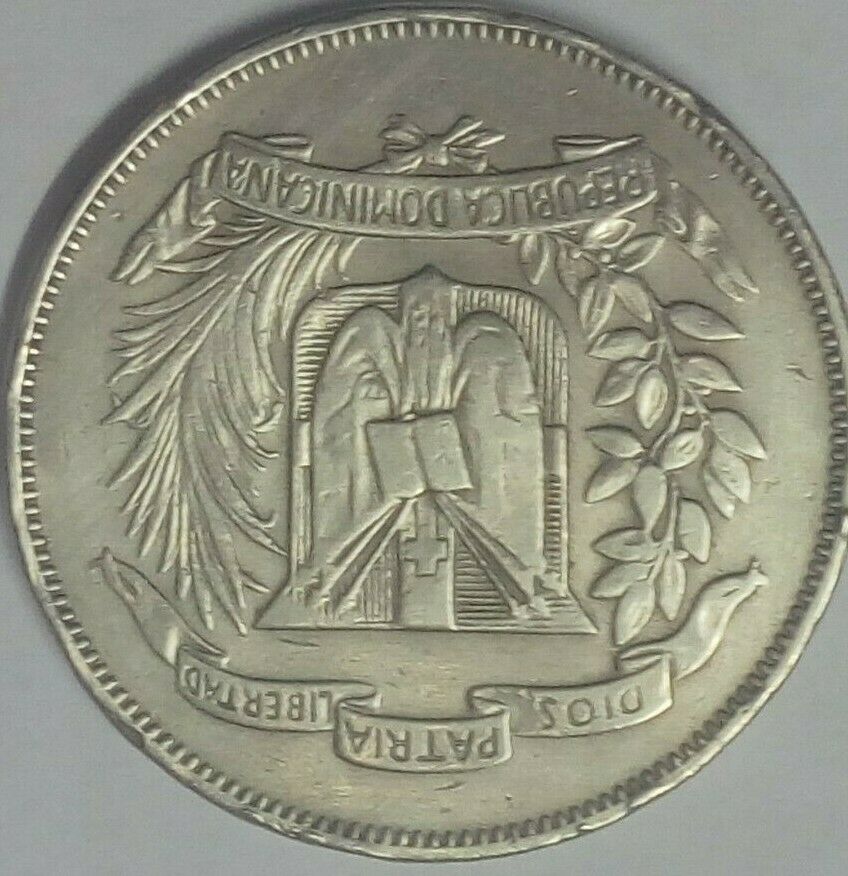 DOMINICANA MEDIO PESO 12 GRAMOS - Fresh Stock Dated December 2025