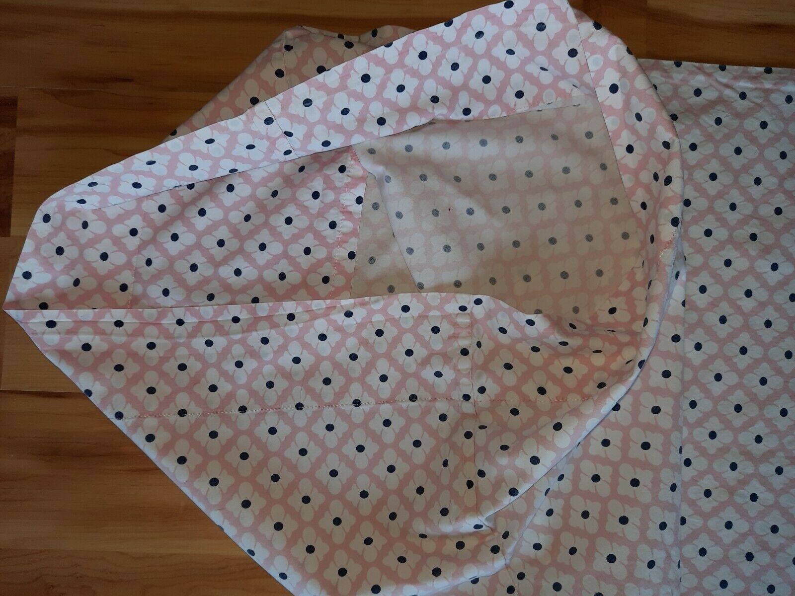 Pottery Barn Kids Pair Standard Pillow Shams Pink White Blue Flowers 100% Cotton - Fresh Stock Dated January 2026