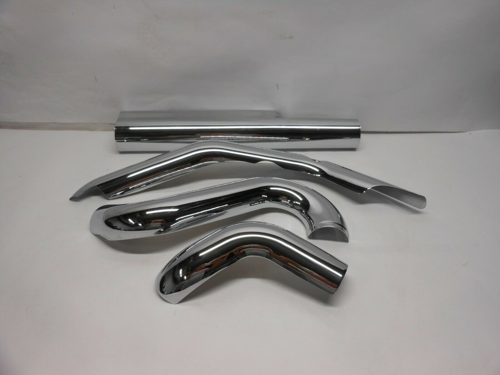 Harley-Davidson Touring OEM Chrome Exhaust Heat Shields 09-16 P/N 65634-09 - Fresh Stock Dated February 2026
