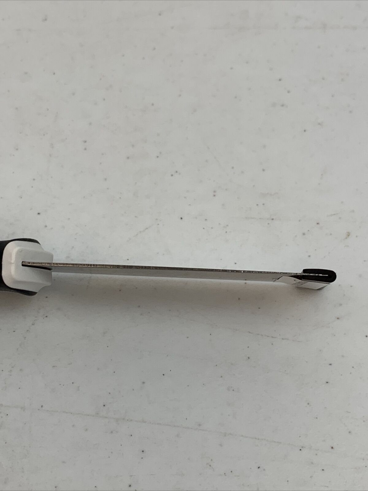 BRAND NEW Amazon Basics 1-1/2