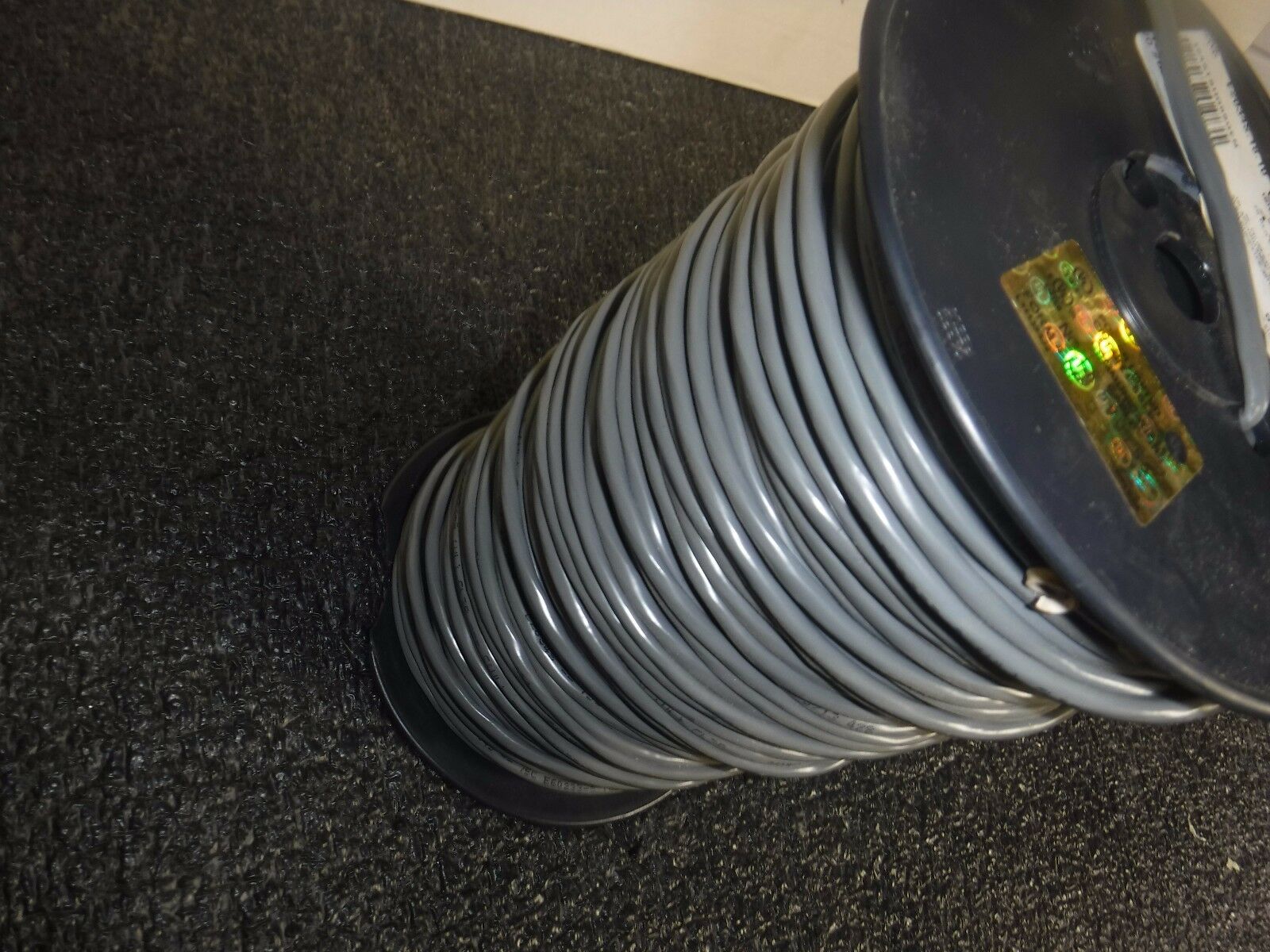 E2034S.18.10 Wire, Shielded, Riser, 18/4, 500 Ft, Gray(P) - Fresh Stock Dated December 2025