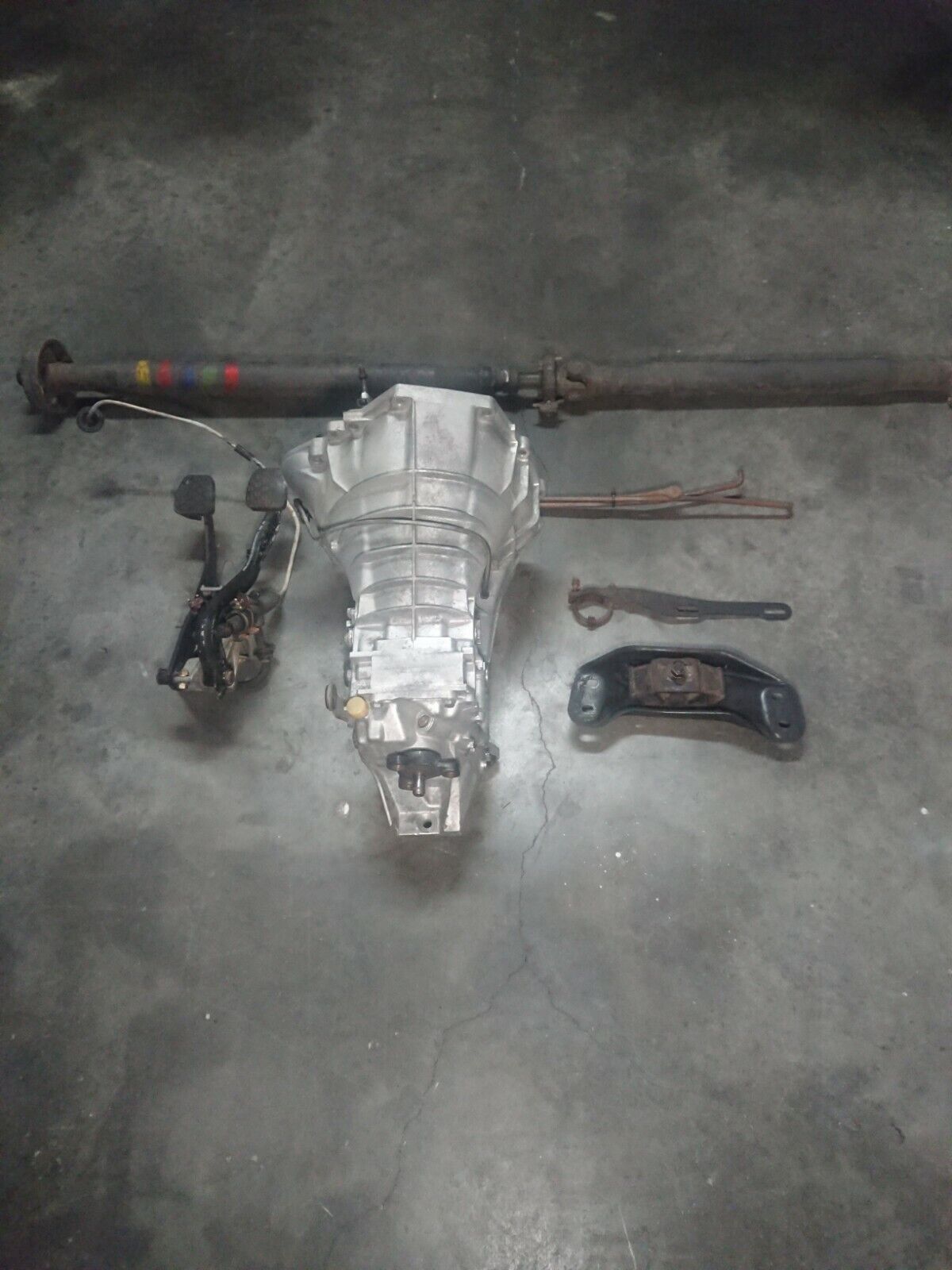 1984 Mercedes 190D,190E W201 Manual Trans. 5 speed 717.411 Complete Swap Kit. - Fresh Stock Dated December 2025