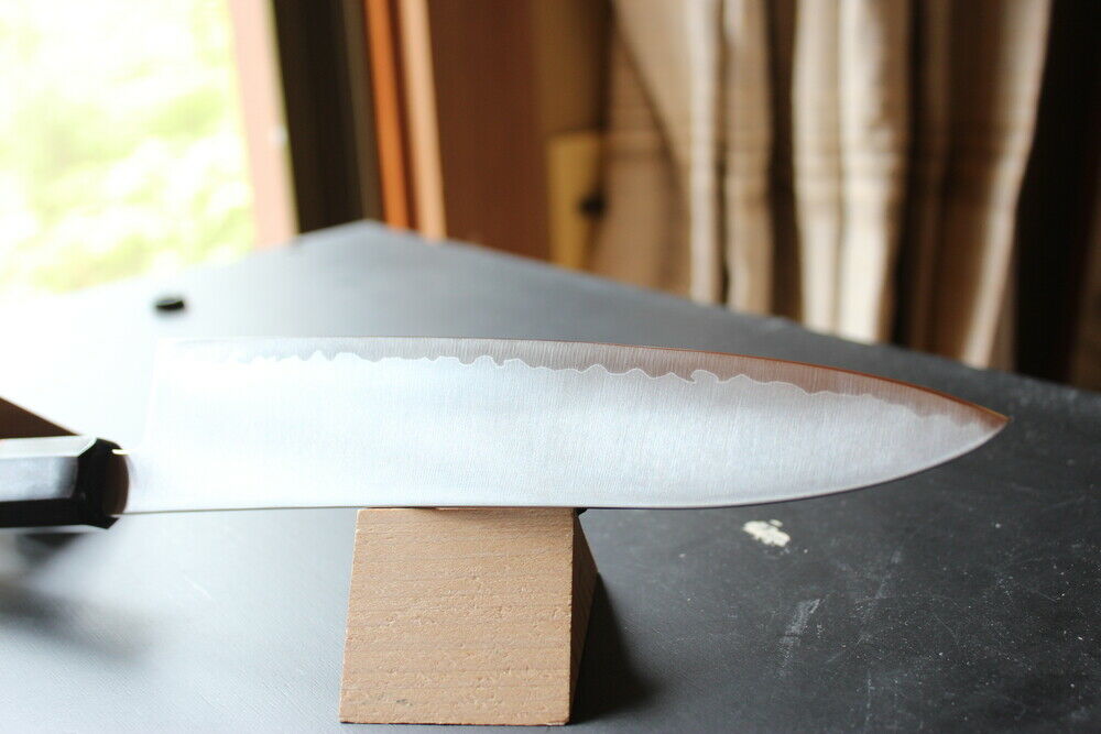 Kanjou ZDP-189 core powder steel chef knife Red Handle 210 mm 8.2 in - Fresh Stock Dated January 2026