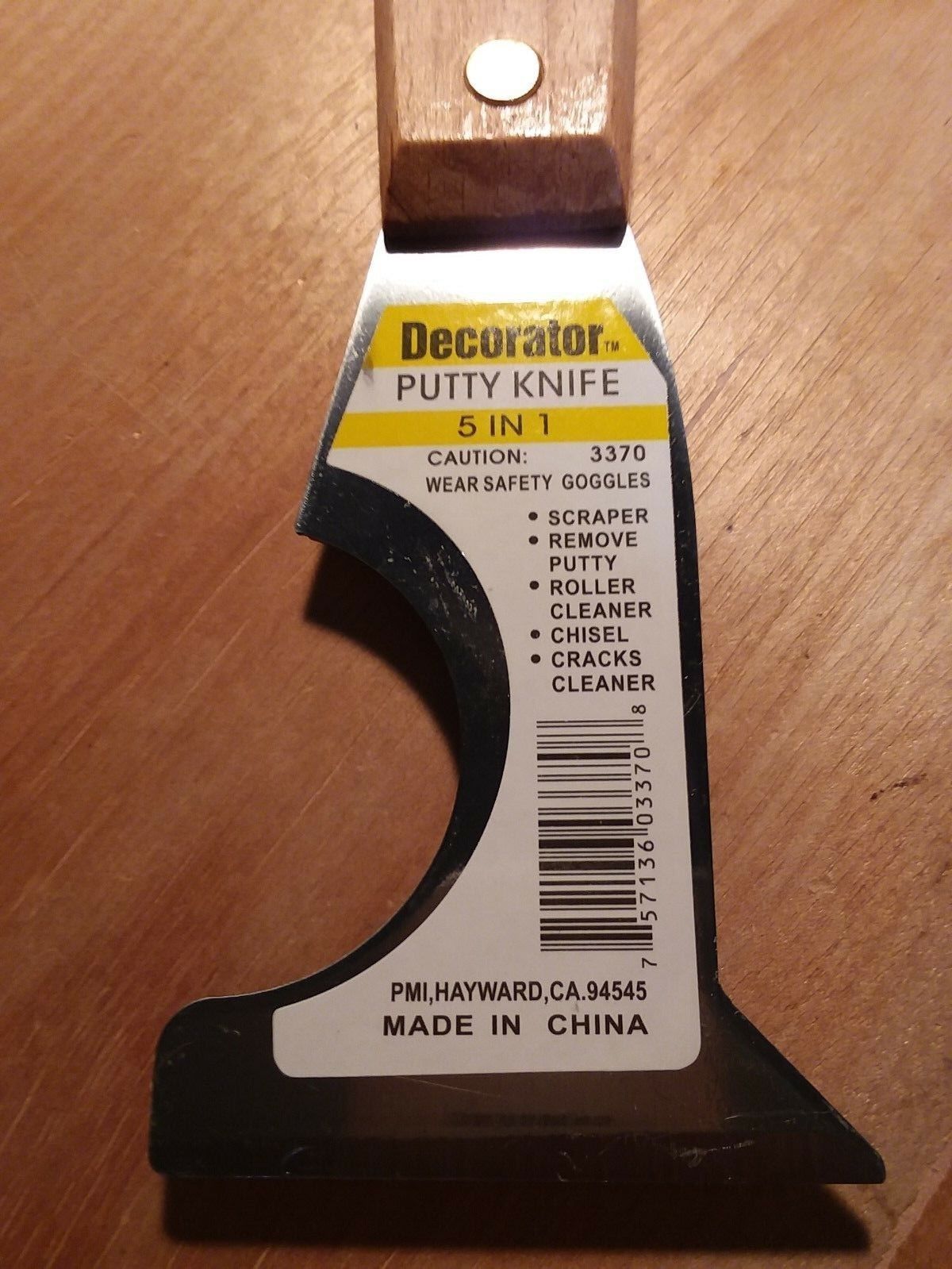DECORATOR   5 IN ONE PUTTY KNIFE/ SCRAPER, PAINTERS TOOL - Fresh Stock Dated February 2026
