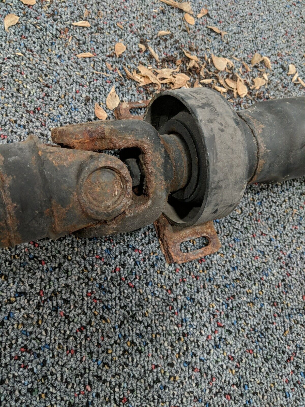 BMW E34 525i 5 speed manual transmission ZF Gearbox driveshaft - Fresh Stock Dated February 2026