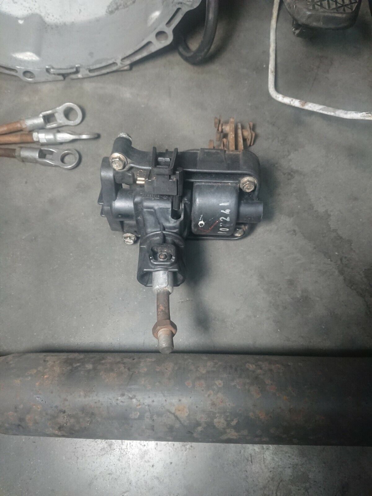 1984 Mercedes 190D,190E W201 Manual Trans. 5 speed 717.411 Complete Swap Kit. - Fresh Stock Dated December 2025