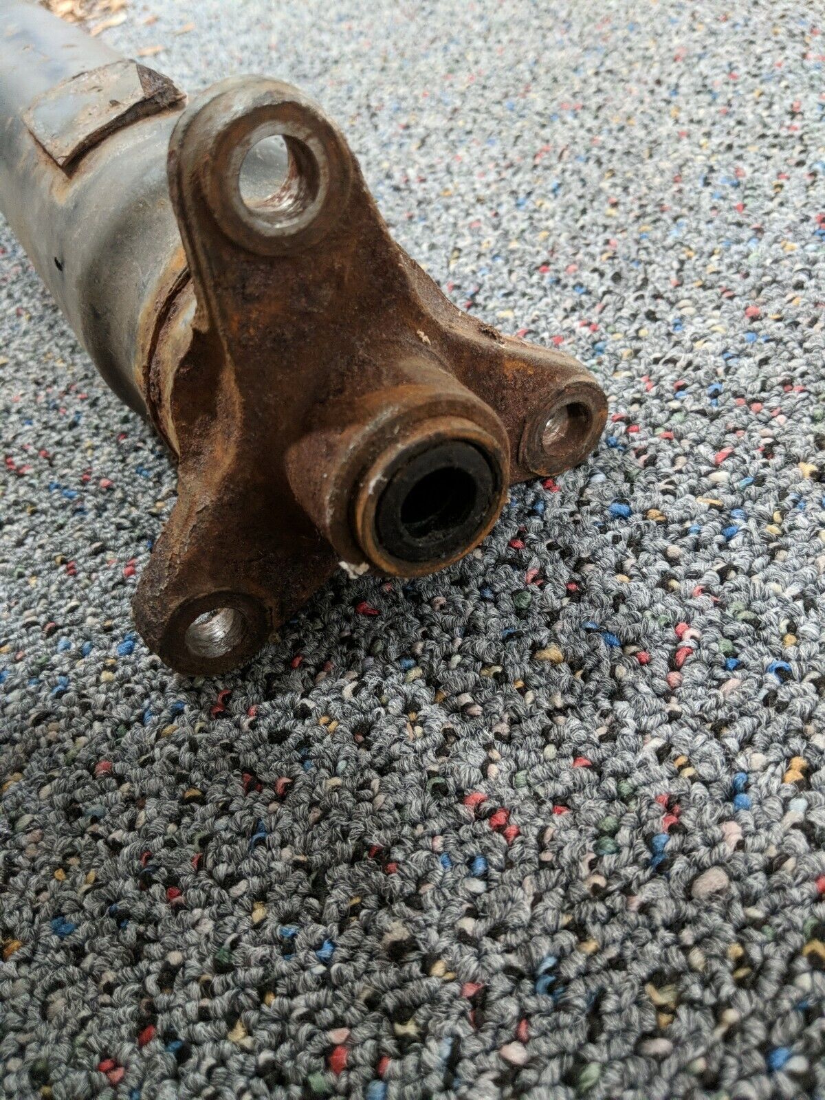 BMW E34 525i 5 speed manual transmission ZF Gearbox driveshaft - Fresh Stock Dated February 2026