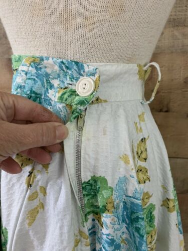 Vintage 1950’s Sz Small Turquoise Green Rose Floral Skirt - Fresh Stock Dated March 2026