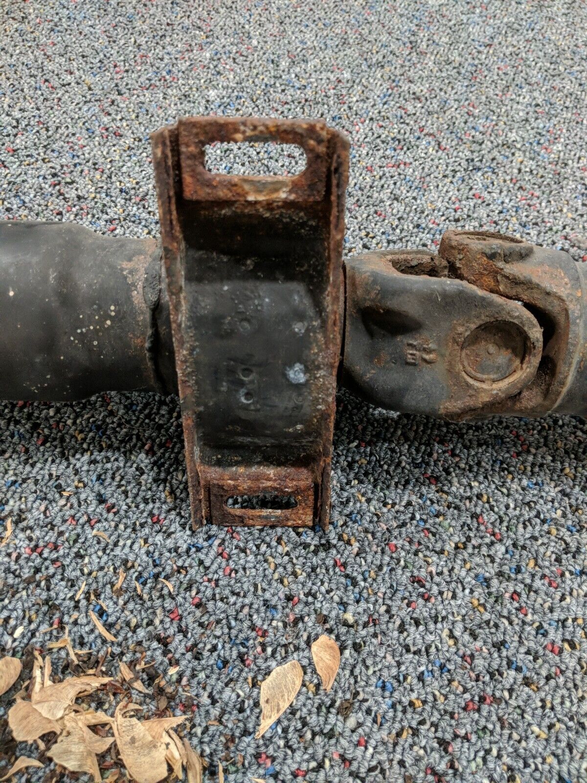 BMW E34 525i 5 speed manual transmission ZF Gearbox driveshaft - Fresh Stock Dated February 2026