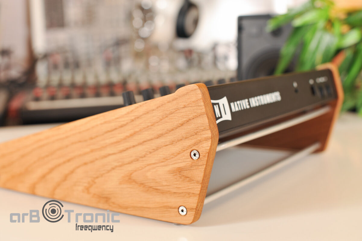 Native Instruments Maschine MK1 MK2 Real Wood Side Panel Wooden Stand Up - Fresh Stock Dated February 2026