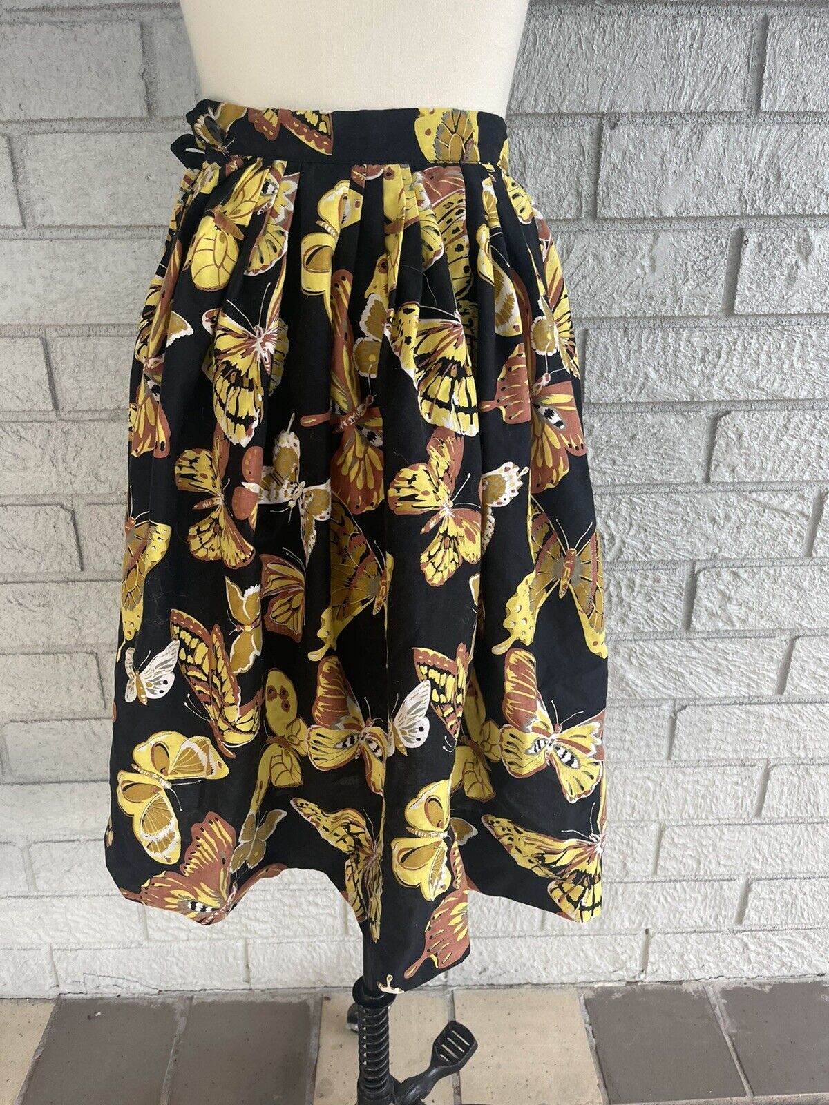 1950's Black Vintage Retro Yellow Brown Butterfly Novelty Print Skirt Small - Fresh Stock Dated March 2026