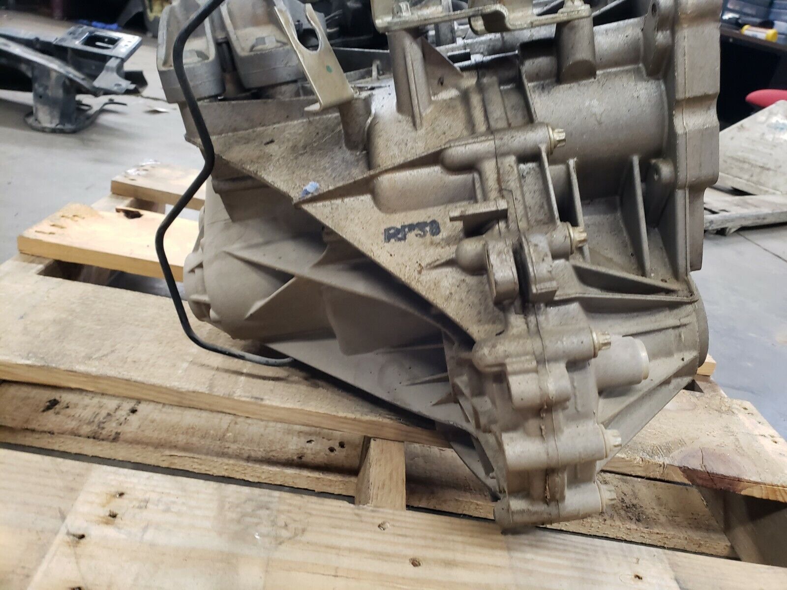 11-13 MINI COOPER HATCHBACK 1.6L N/A N16 FWD 6-SPEED MANUAL TRANSMISSION 505 OEM - Fresh Stock Dated February 2026