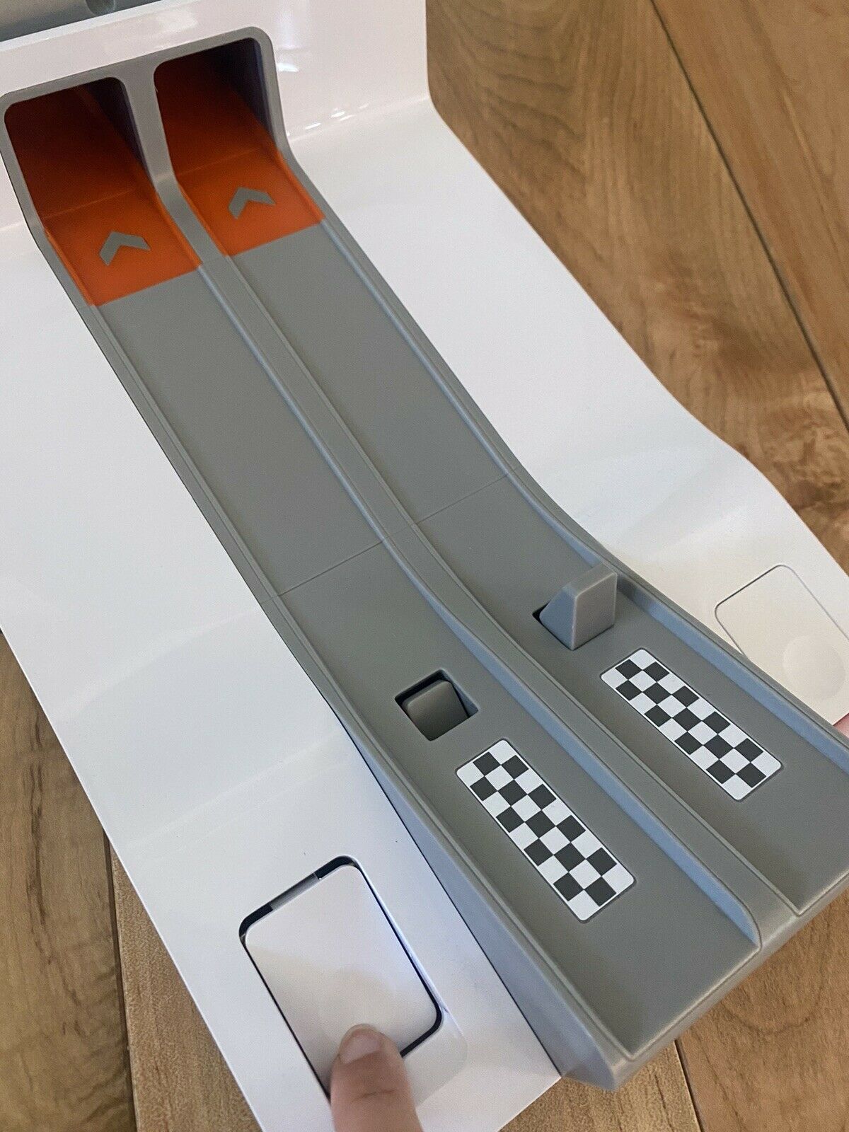 Osmo Hot Wheels Mindracers Kit Set With 6 Cars - Fresh Stock Dated February 2026