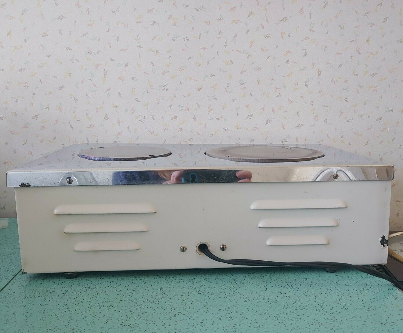 Vintage Rare Unique Portable Electric Dual 2 Burner Hot Plate White and Chrome - Fresh Stock Dated February 2026