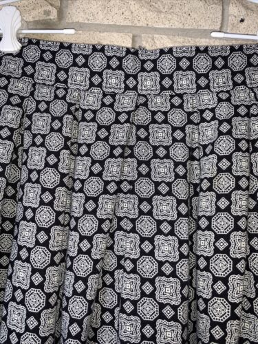 Vintage 1980s 40s Style Black & White Geometric Box Pleated Long Skirt Size S - Fresh Stock Dated February 2026