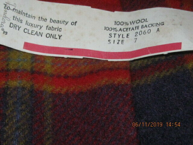 NEW  AWESOME SMALL  PANDORA RED PLAID WOOL SKIRT 23 WAIST 26 LONG - Fresh Stock Dated February 2026