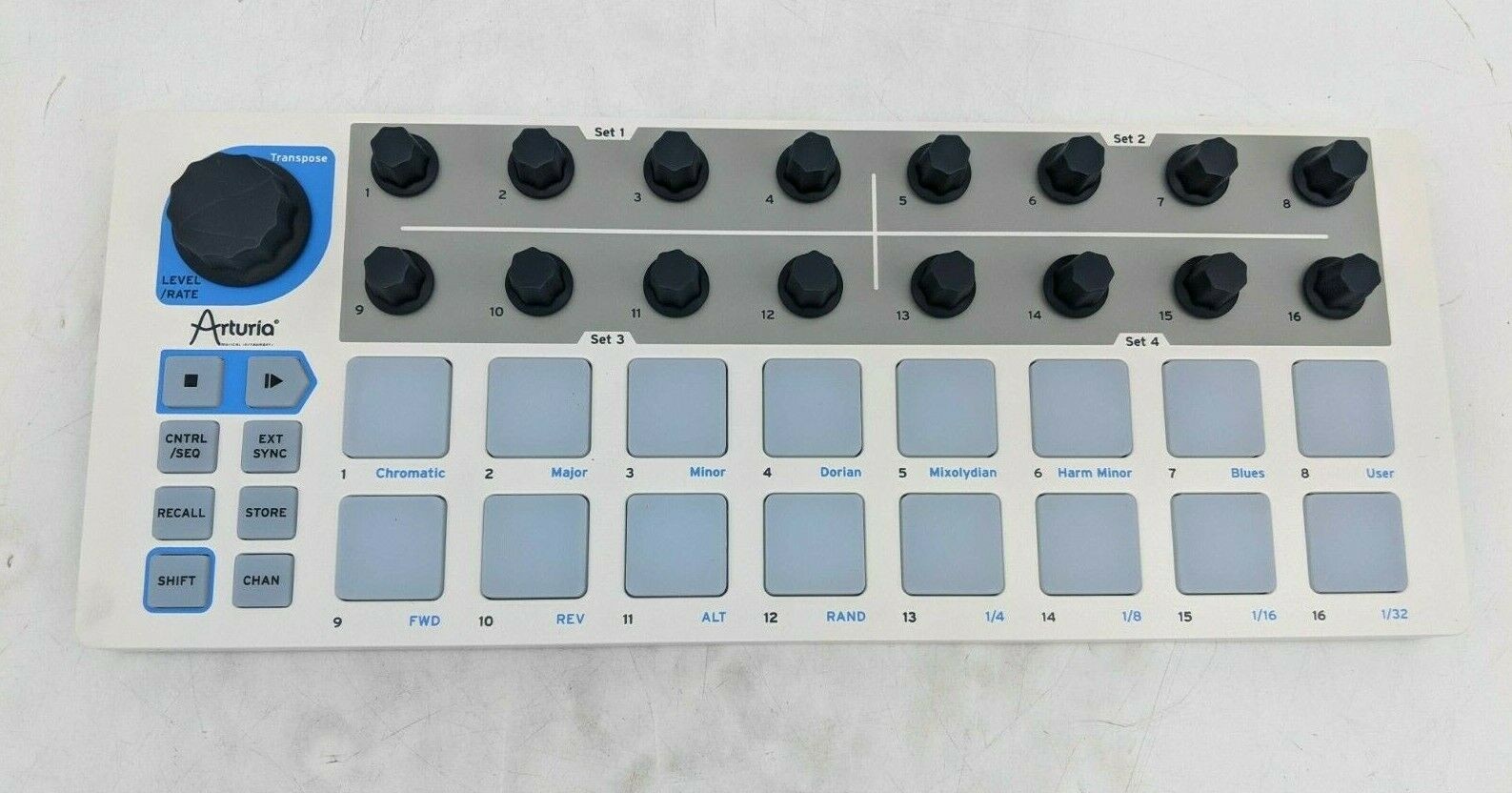 Arturia BeatStep Controller & Sequencer -SB3876 - Fresh Stock Dated February 2026