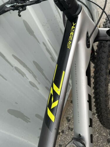 2020 Scott Spark RC Pro XTR /Industry Nine Ultralite 250/ Syncros Bars MTB Large - Fresh Stock Dated February 2026