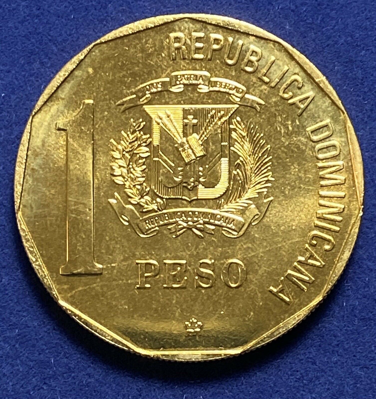 DOMINICAN REPUBLIC 1 Peso 1989  Discovery and Evangelization Gold Plated - Fresh Stock Dated February 2026