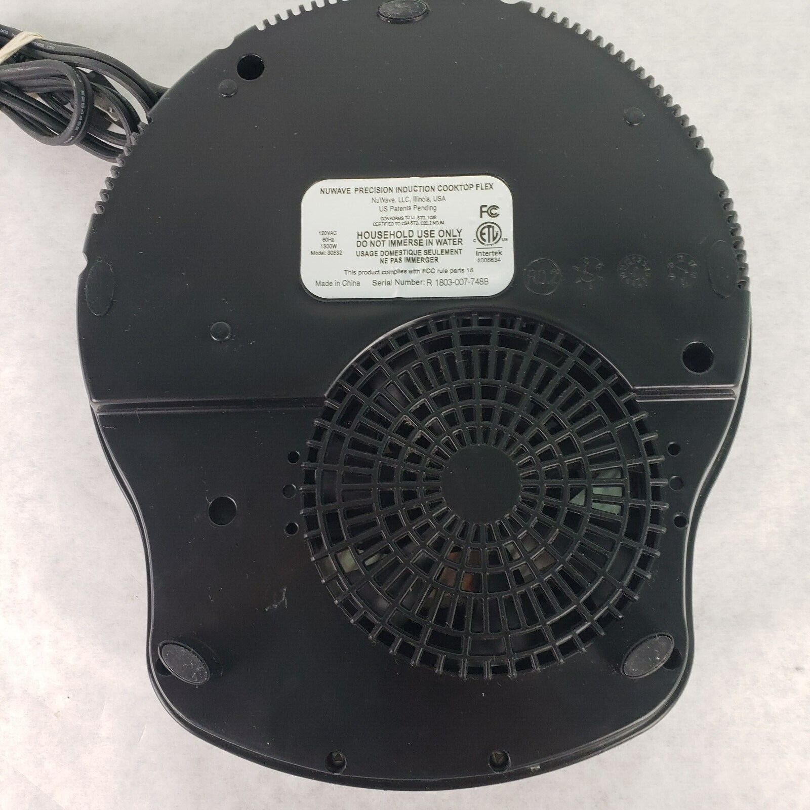 Nuwave Precision Induction Cooktop Flex Black 30532 Precise Temperature 1300W - Fresh Stock Dated February 2026