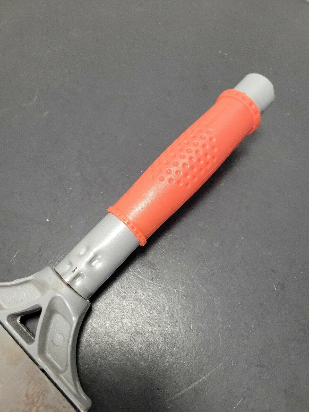 Lot of 2 Scrapers Anvil 4