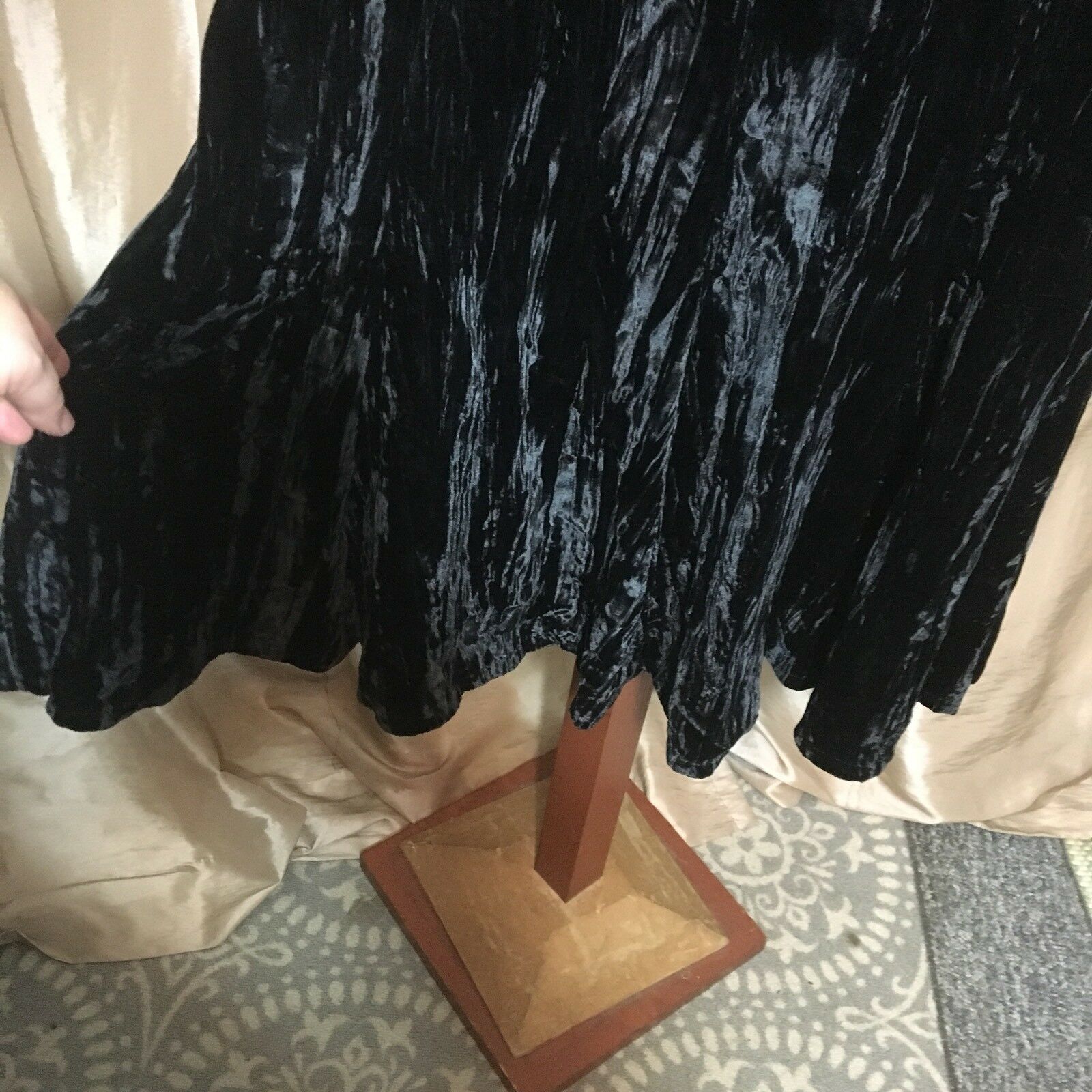 VTG The Strawberry Plant by Dorothy Schoelen Skirt SZ 10 Crushed Black Velvet - Fresh Stock Dated February 2026