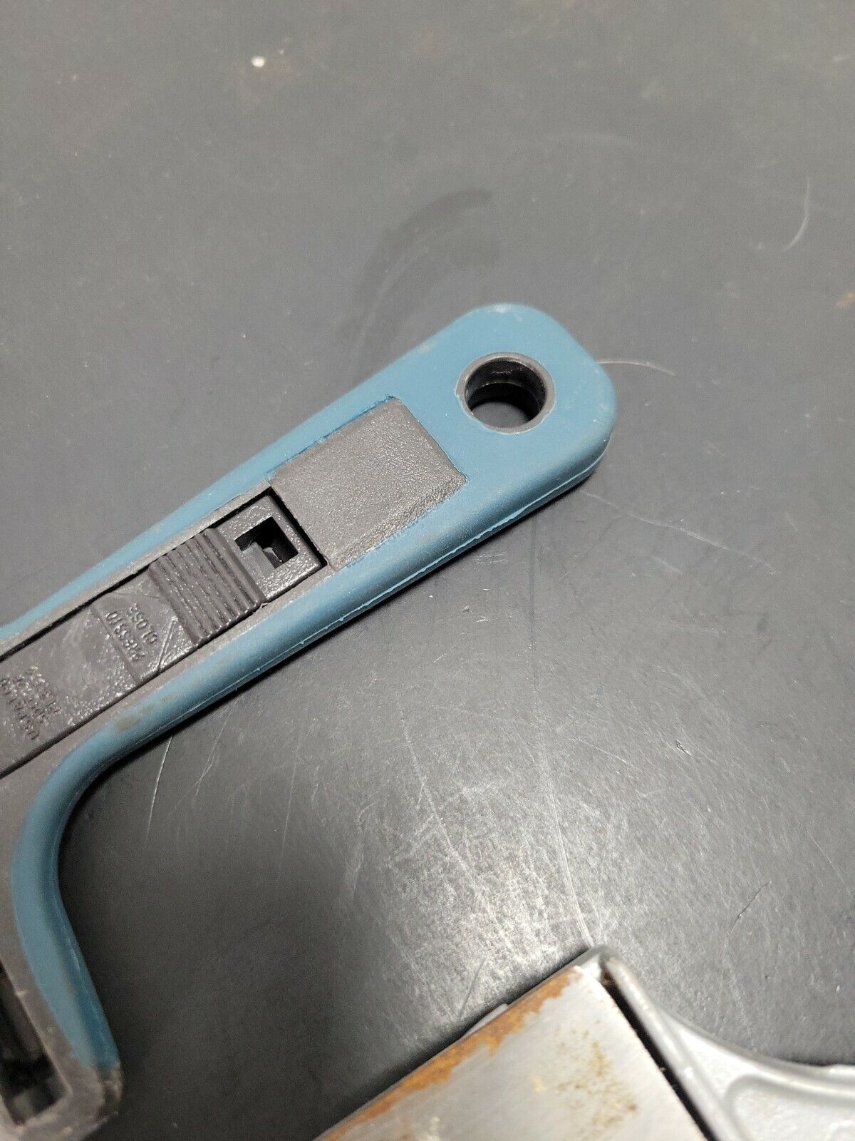 Lot of 2 Scrapers Anvil 4