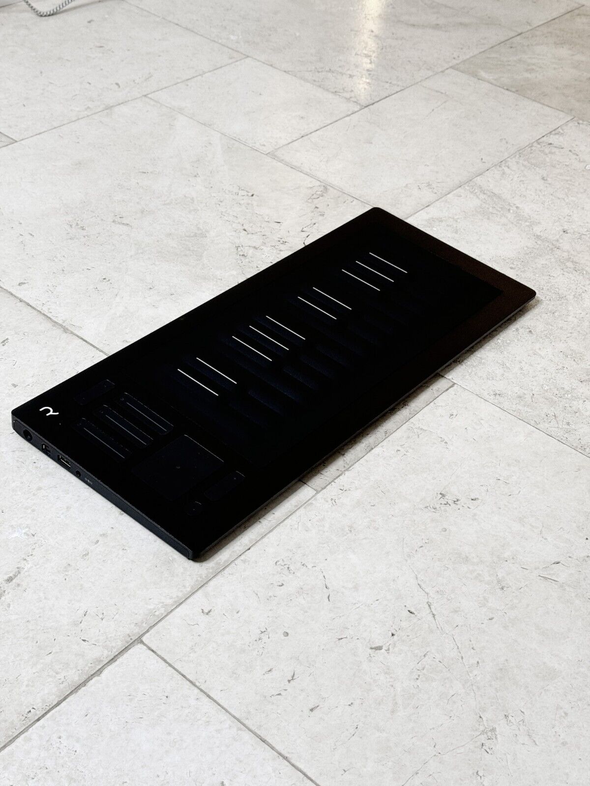 Roli Seaboard Rise 25 - Fresh Stock Dated February 2026