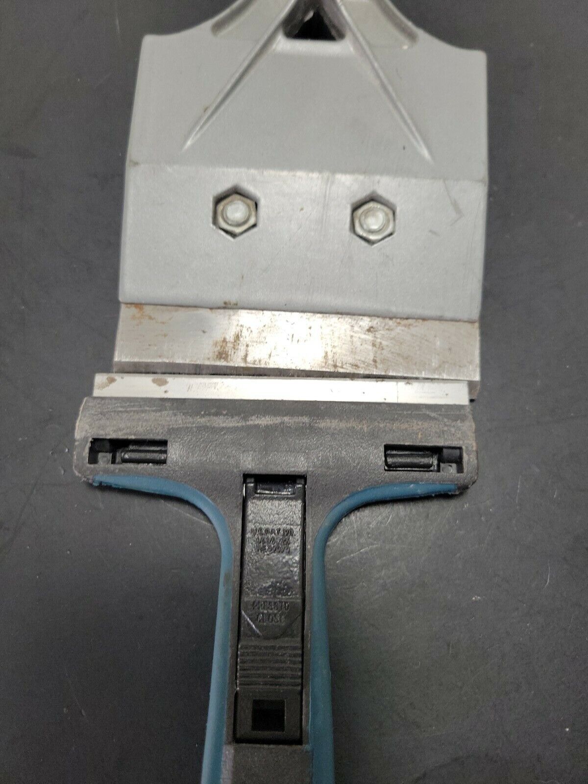 Lot of 2 Scrapers Anvil 4