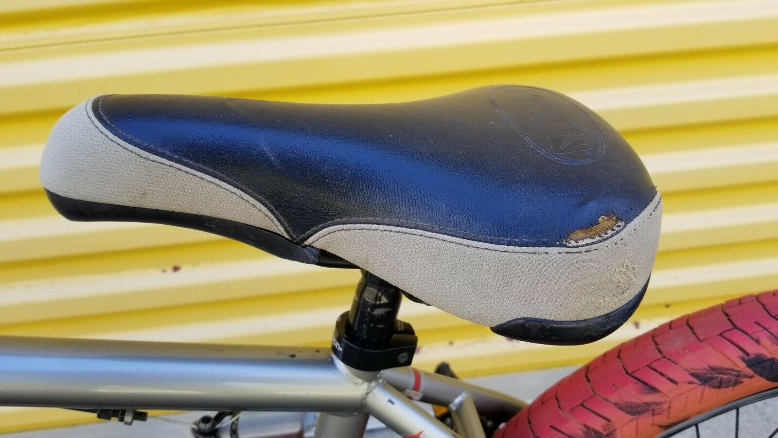 2013 Kink Curb BMX - Fresh Stock Dated February 2026