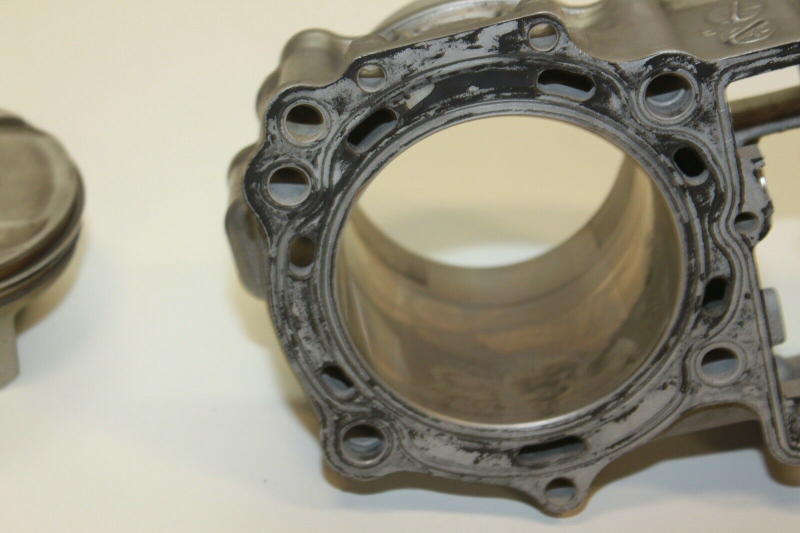 05 Suzuki V Strom DL1000 Engine Rear Cylinder With Piston (P-72) - Fresh Stock Dated February 2026