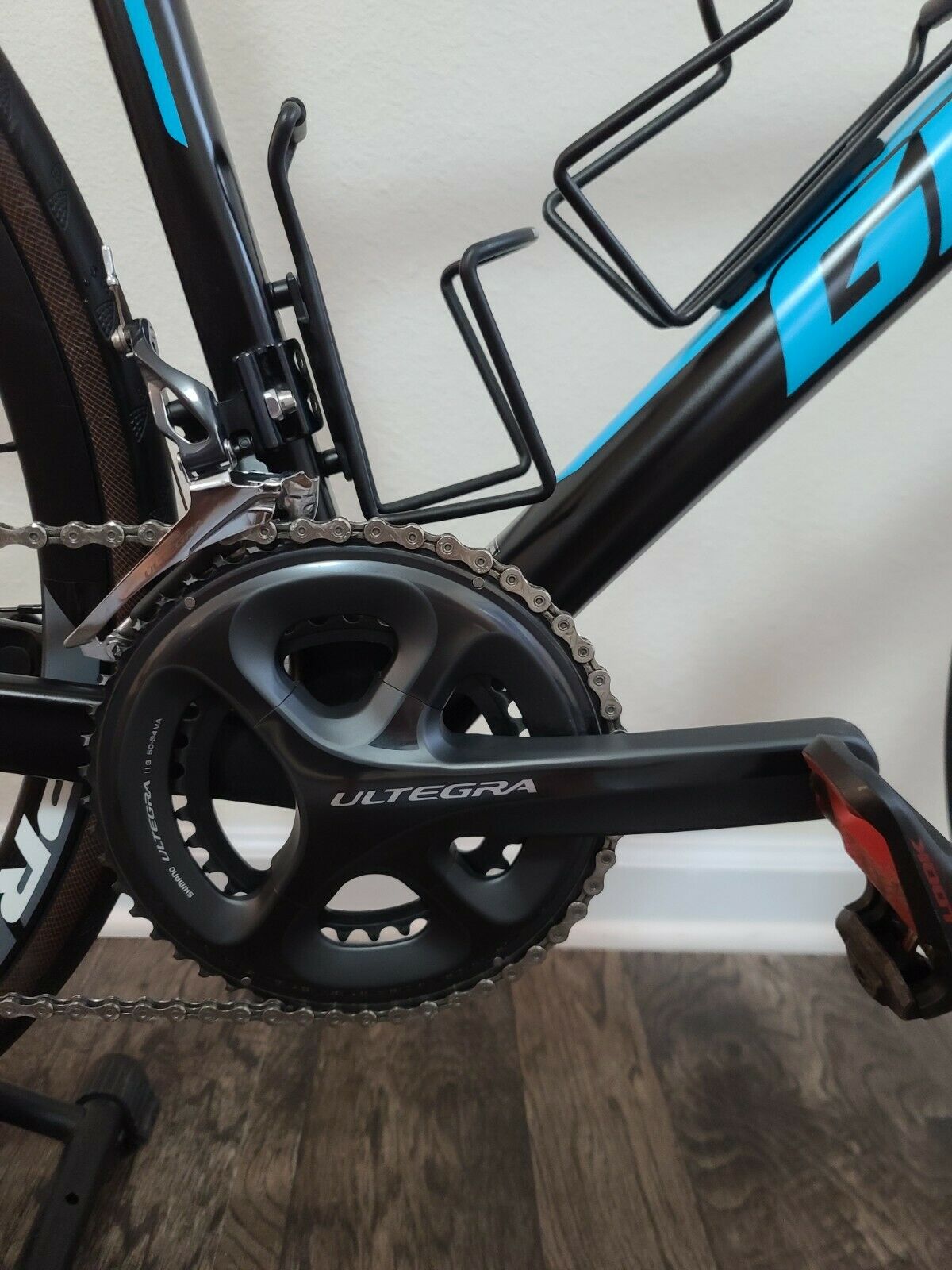 Giant Defy Advanced, Full Ultegra, Full Carbon Frame, Pristine Condition, M/L - Fresh Stock Dated February 2026