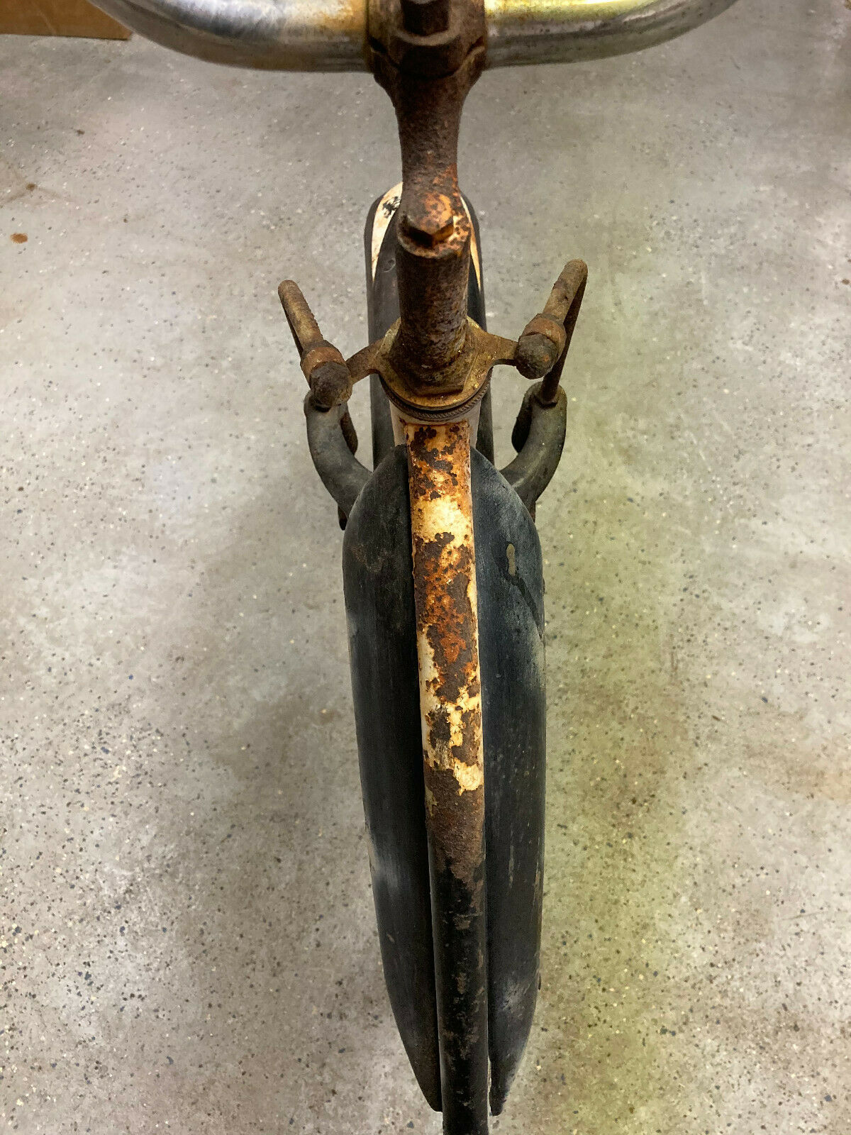 Western Flyer skip-tooth step thru bike with fenders and rack - Fresh Stock Dated February 2026