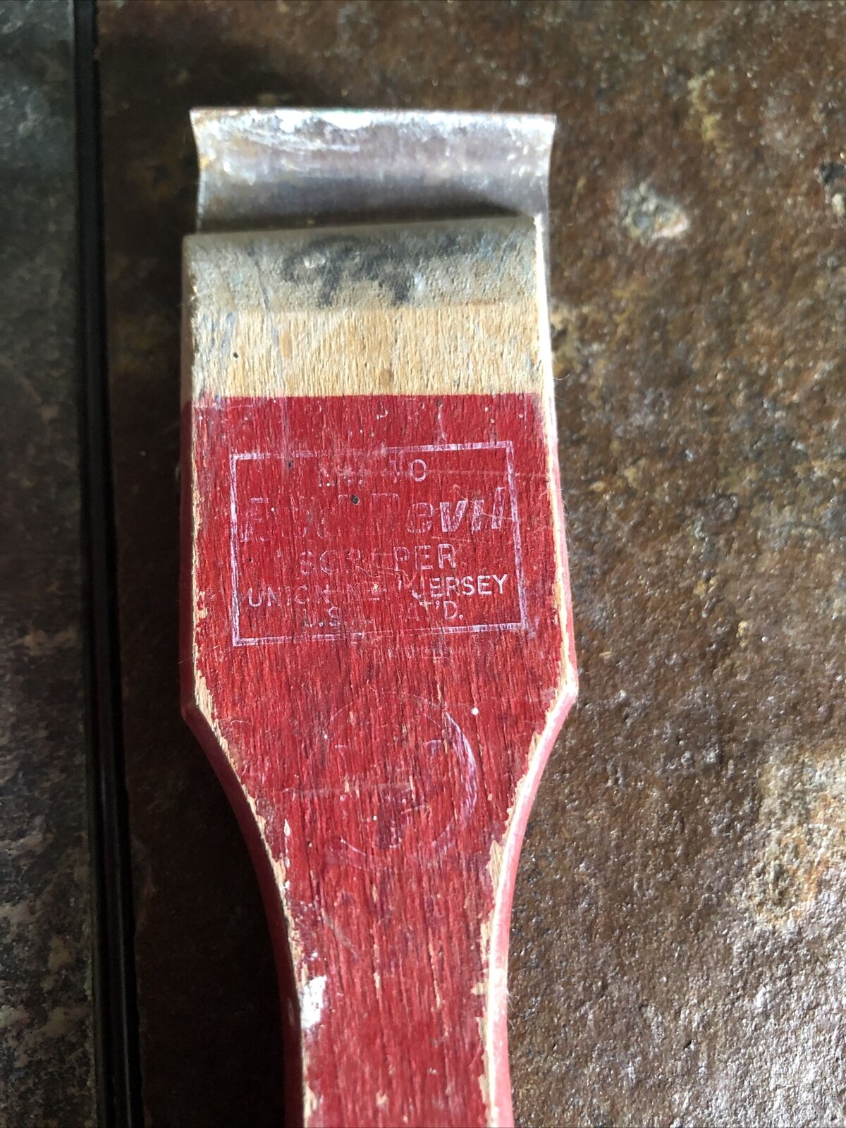Set of 2 Vintage Red Devil  Scrapers  1 blade  #3040 Made in NJ USA - Fresh Stock Dated February 2026