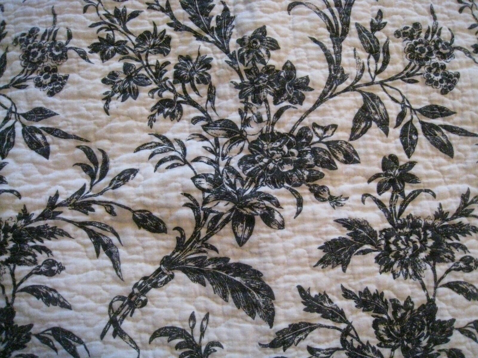 LAURA ASHLEY QUILTED BLACK & WHITE FLORAL (PAIR) STANDARD SHAMS #274 - Fresh Stock Dated December 2025