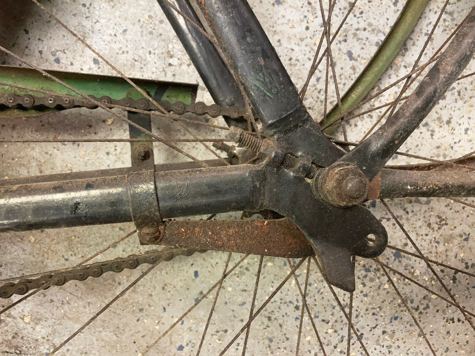 Western Flyer skip-tooth step thru bike with fenders and rack - Fresh Stock Dated February 2026