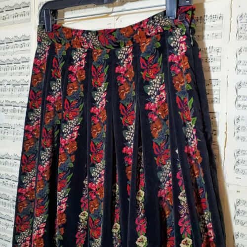 Vintage 1980s Herman Geist Velvet Floral Pleated Skirt Cottagecore Peasant - Fresh Stock Dated February 2026