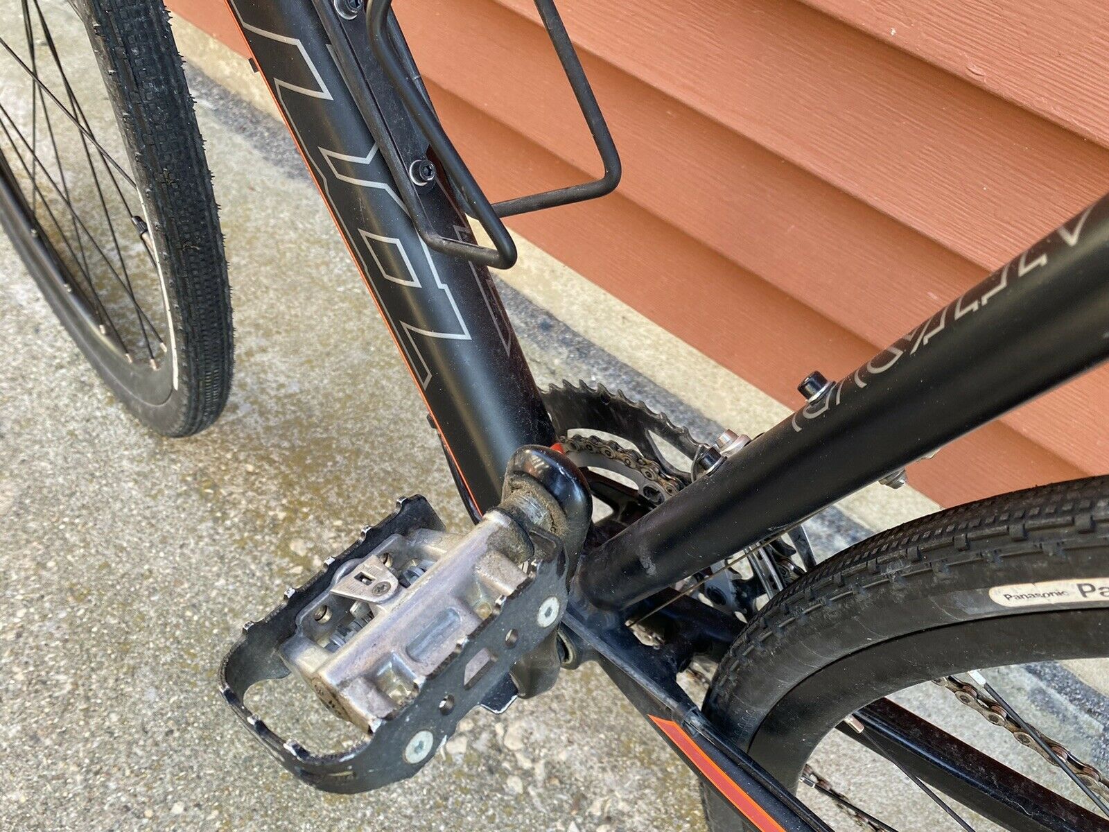 Kona Esatto D unisex Cyclo-cross Bicycle - Fresh Stock Dated February 2026