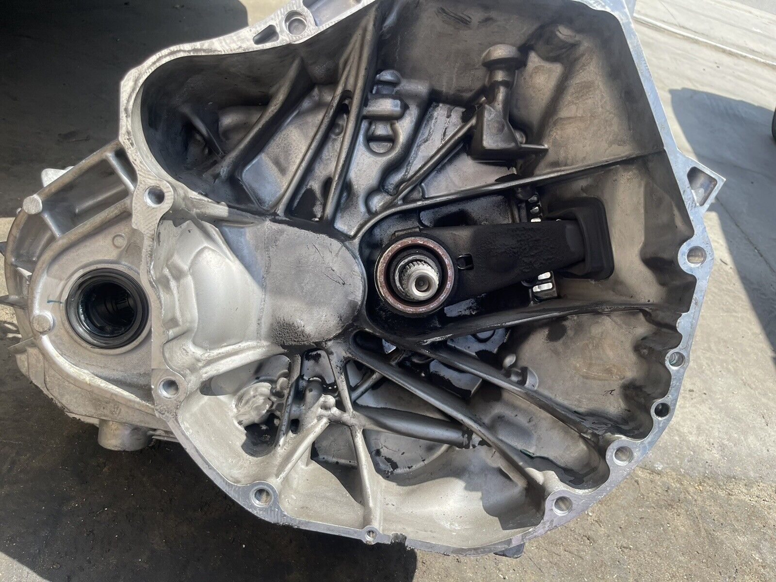 2018 Honda Civic Type R FK8 6 SPEED TRANSMISSION. 38Miles - Fresh Stock Dated February 2026